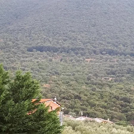 Porta Del Gargano Bed & Breakfast 3*