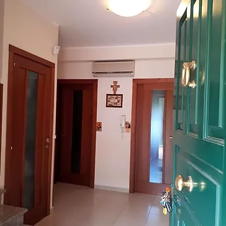 Porta Del Gargano Bed & Breakfast 3*