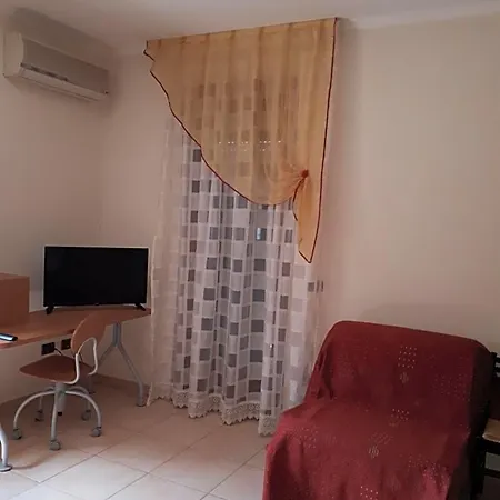 Porta Del Gargano Bed and Breakfast 3*