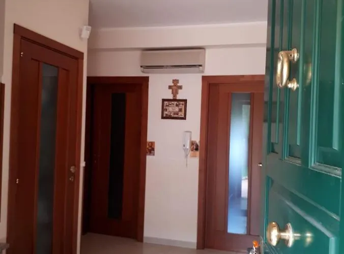 Porta Del Gargano Nocleg ze śniadaniem 3*
